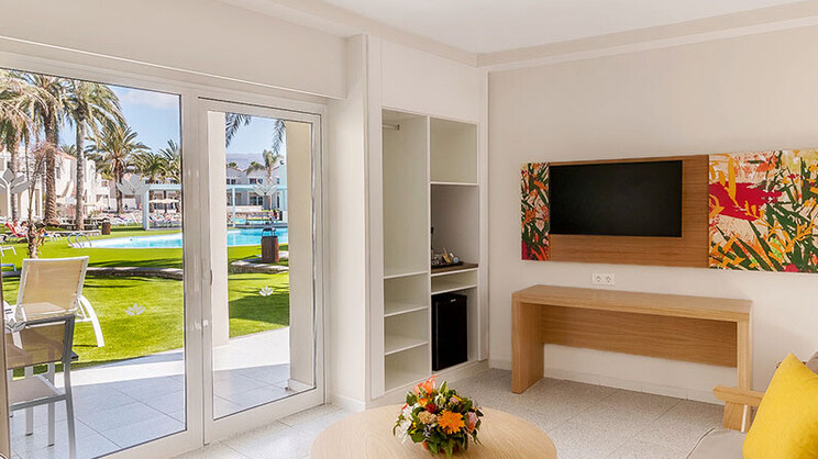 Hotel LIVVO Koala Garden